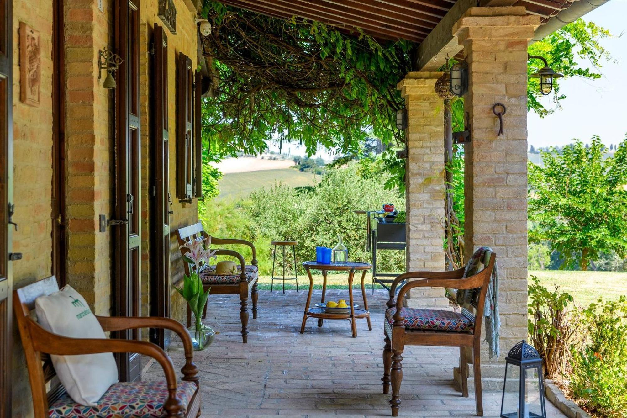 La Girolima, Marchferienhaeuser Villa Mondavio Exterior photo