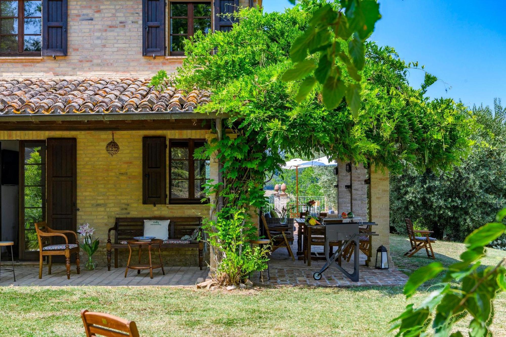 La Girolima, Marchferienhaeuser Villa Mondavio Exterior photo