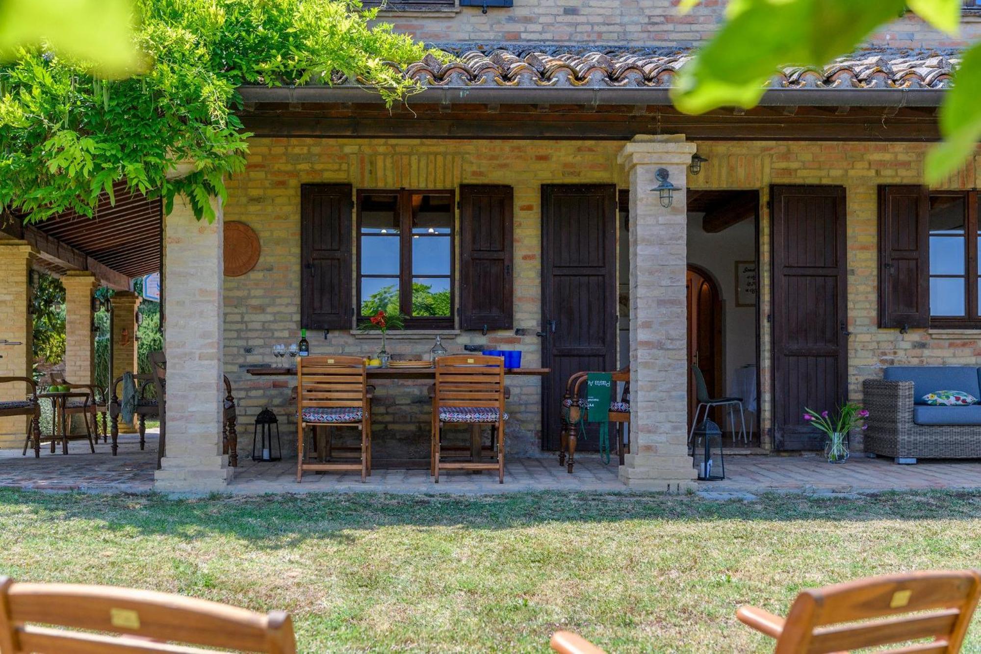 La Girolima, Marchferienhaeuser Villa Mondavio Exterior photo